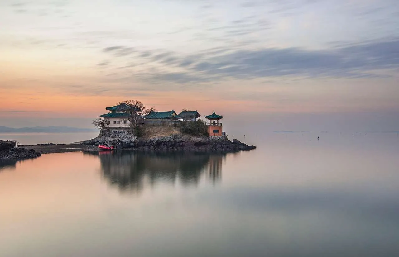 Repair of Roofing: Expert Home Guide